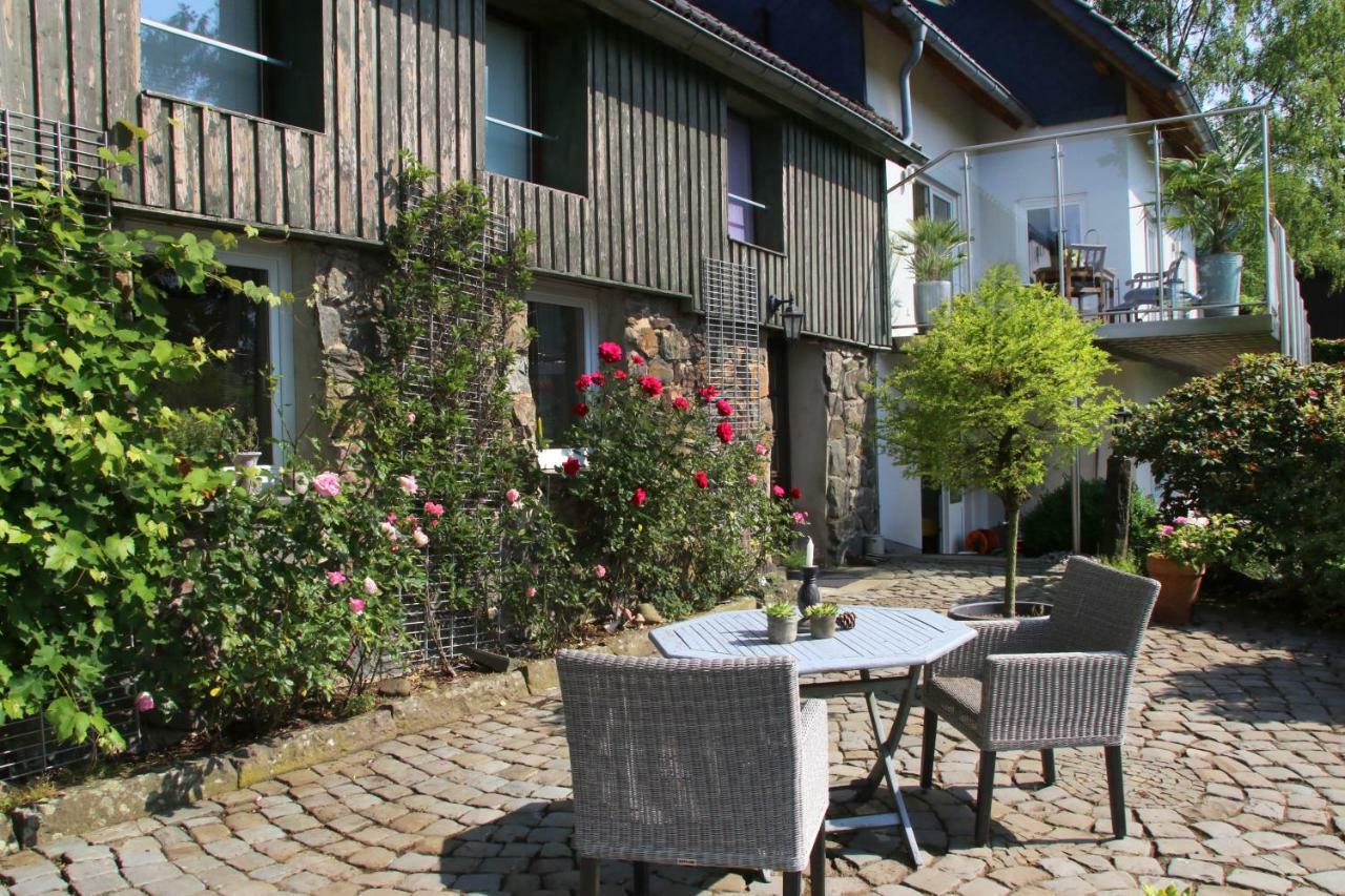 Kleines Haus Mitten In Der Natur Mit Eigener Terrasse Und Sonnenbalkon Halver 외부 사진